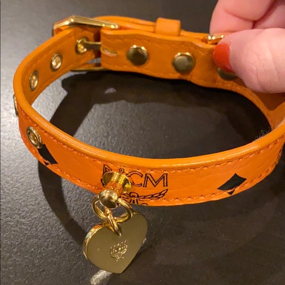 mcm collar